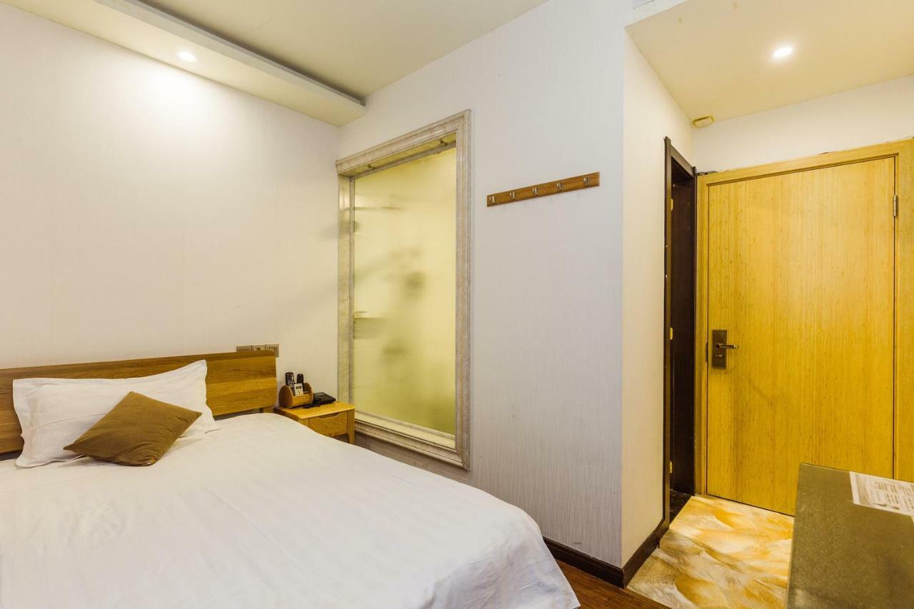 J Hotel Shanghai Bagian luar foto